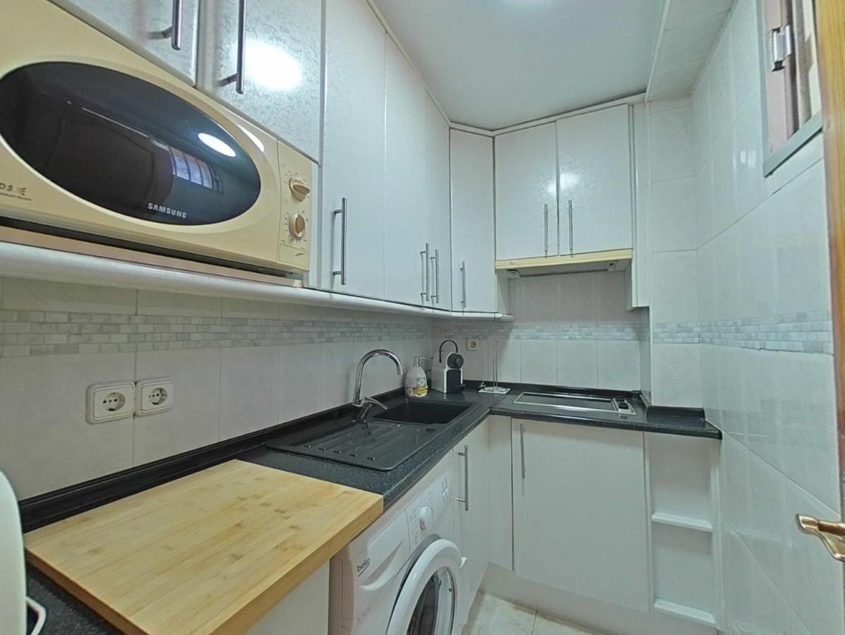 Appartement Acogedor En La Carihuela Con Plaza De Garaje Garantizada! Sol Montemar à Torremolinos Extérieur photo